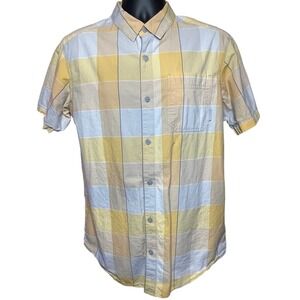 Columbia Men's Short-Sleeved Shirt Size Medium Yellow Gray